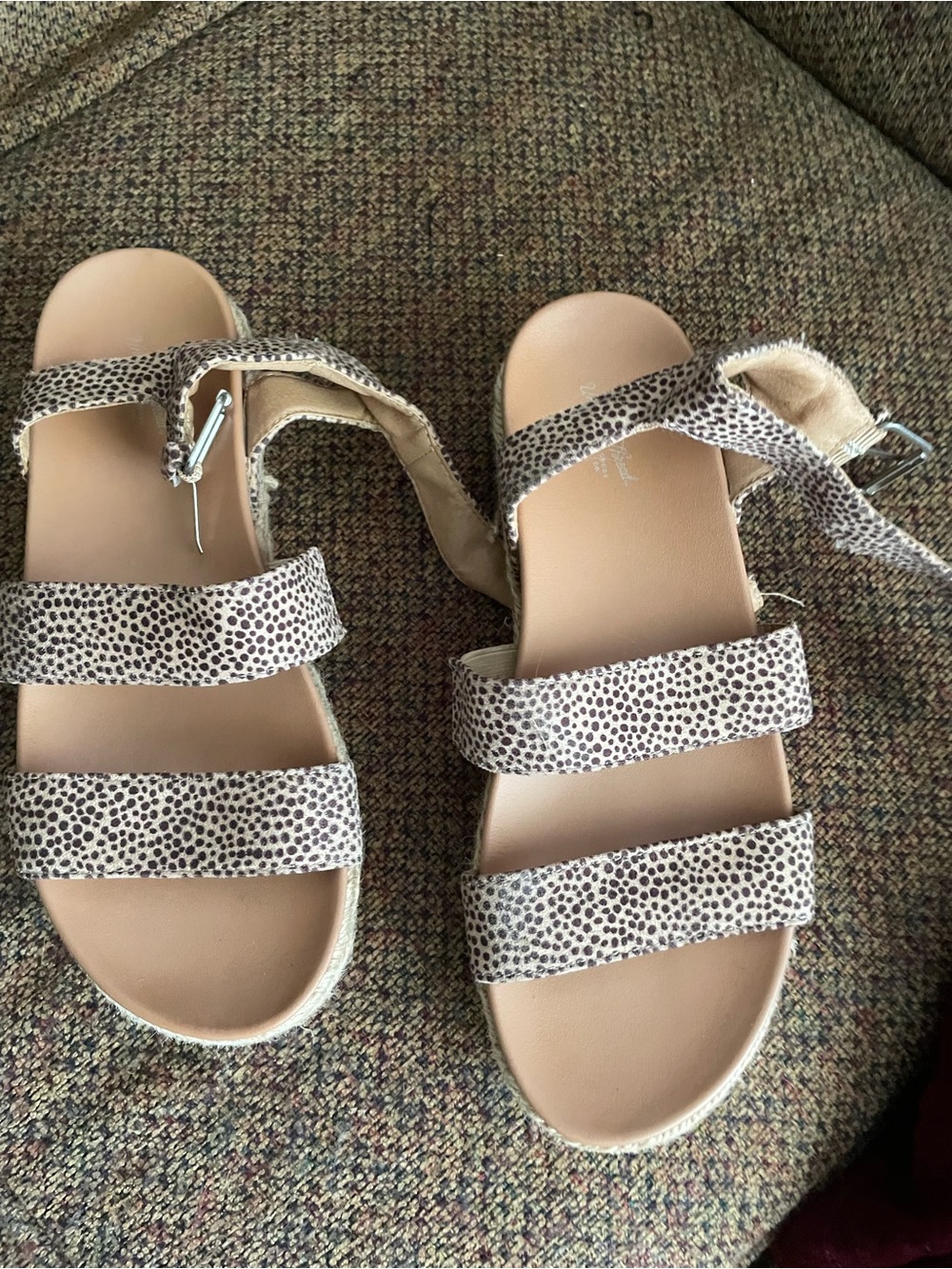Universal Thread Leopard-Print Espadrille Platform Sandals - Picture 4 of 5